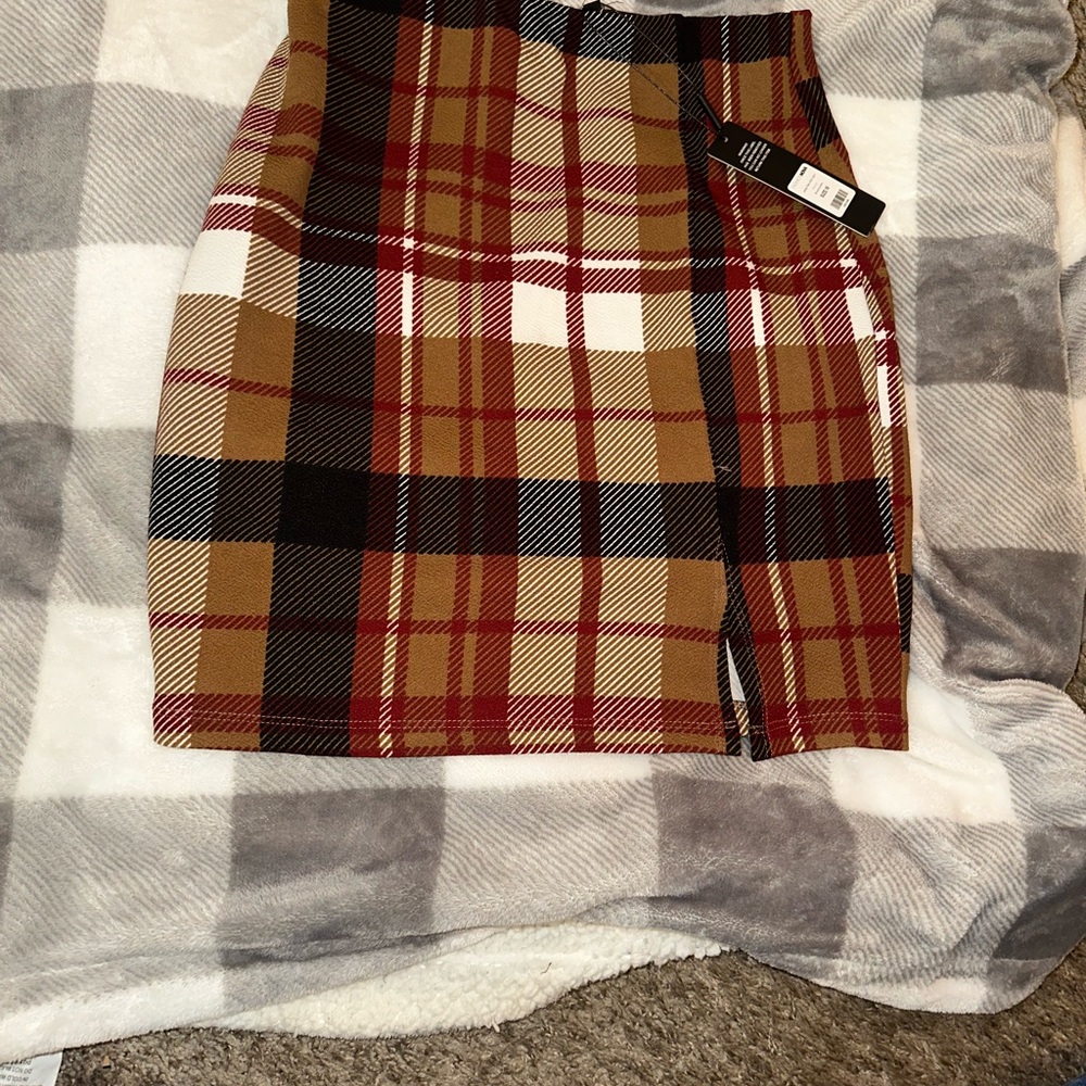 Fashion Nova Burgundy and Brown Plaid Mini Skirt - Picture 1 of 4